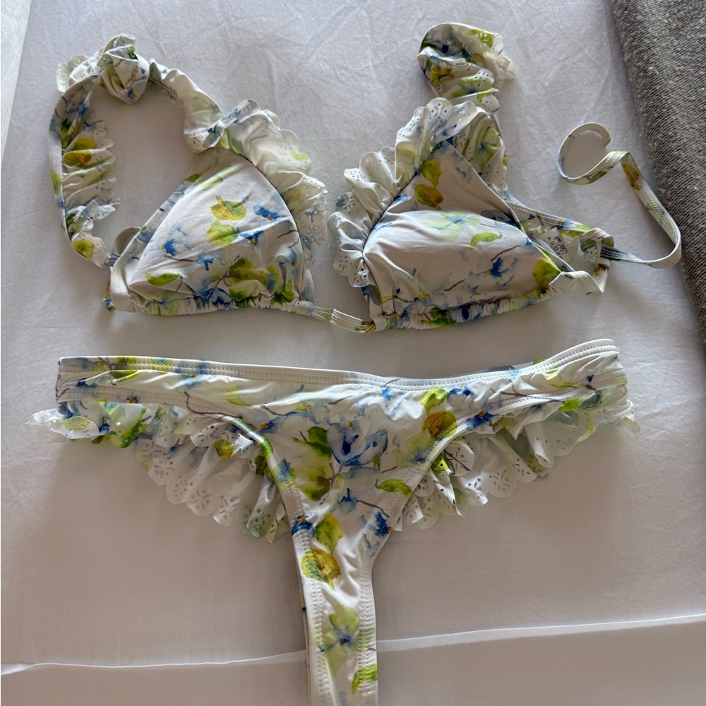 Floral Ruffle Bikini Set